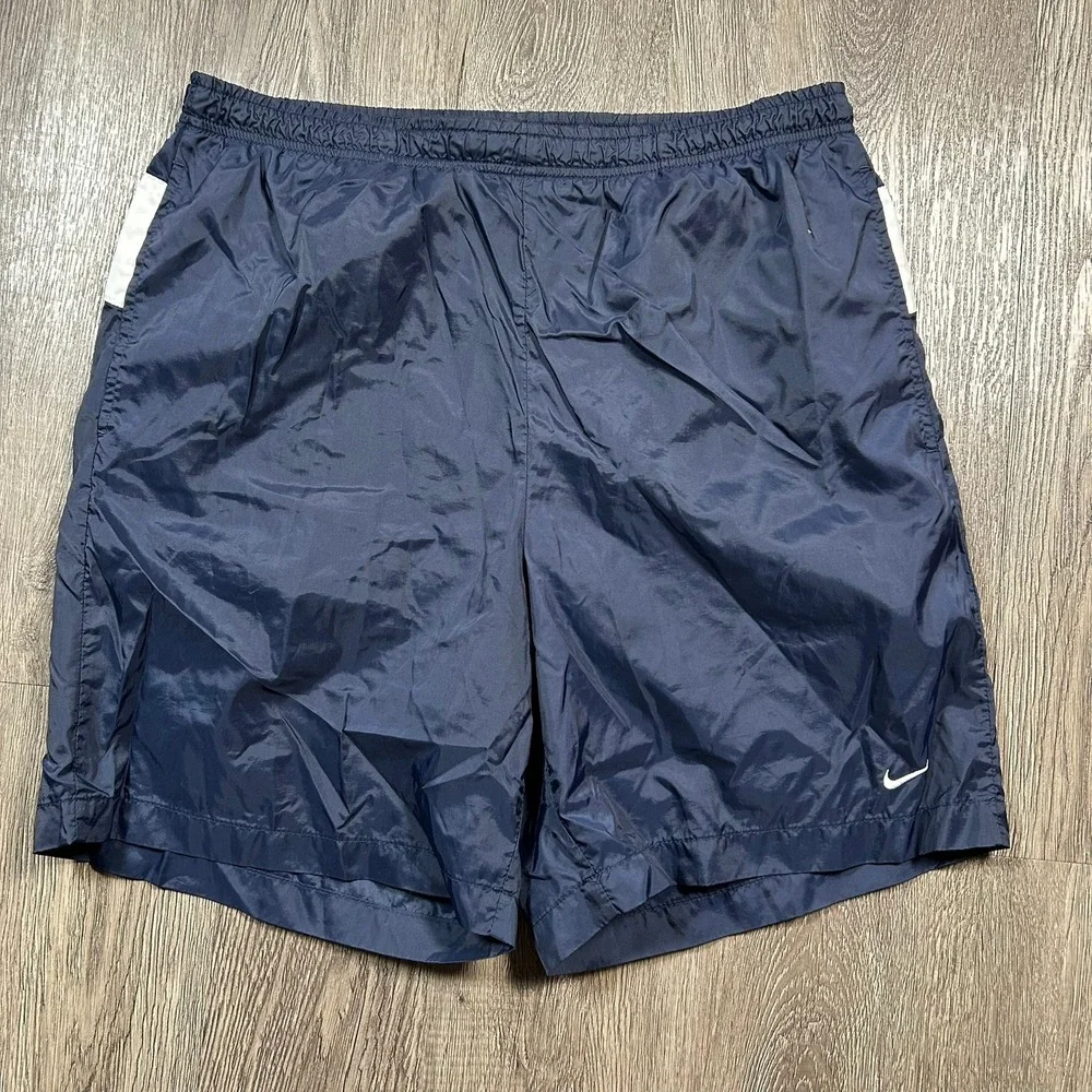Nike Swim Trunks Shorts Large Navy Blue White Mesh Lined Block Logo Spellout